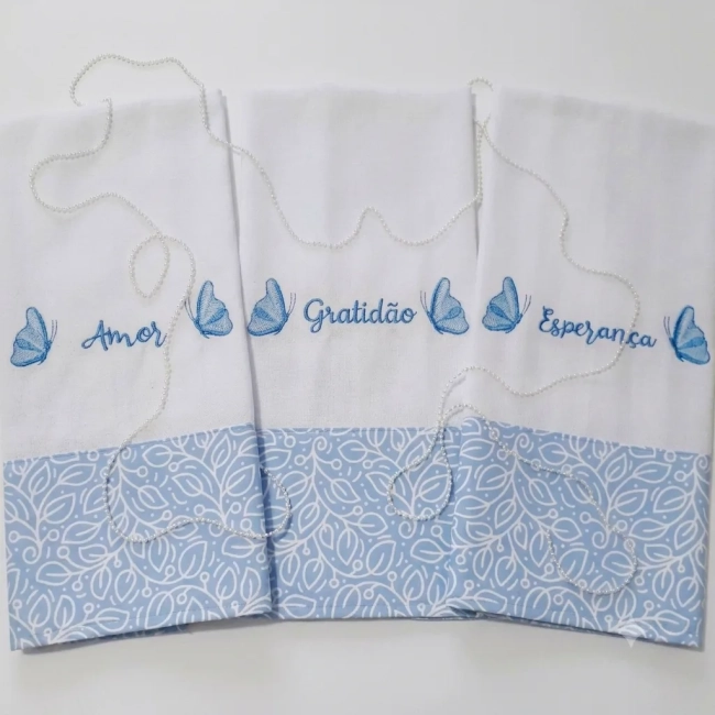 Kit com 3 Panos de Prato Bordados