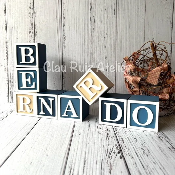 Decoração Bebê - Cubos 6x6cm Nome com Moldura