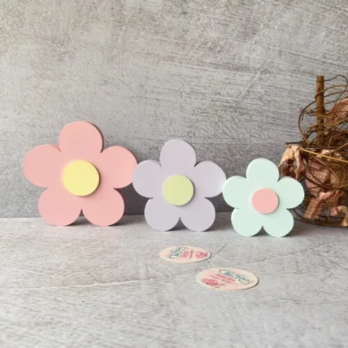 Jardim Trio de Flores Tons Pastel Decoração Bebê
