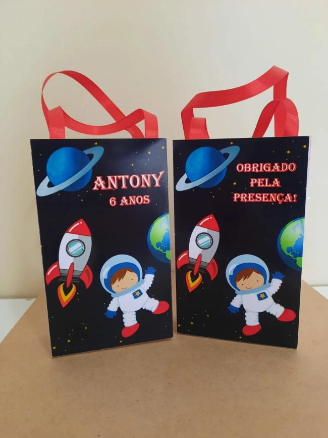 Sacolinhas Personalizadas Astronauta para Lembrancinhas