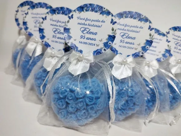 Lembrancinha de Aniversário 95 Anos: Sabonete Coração Floral