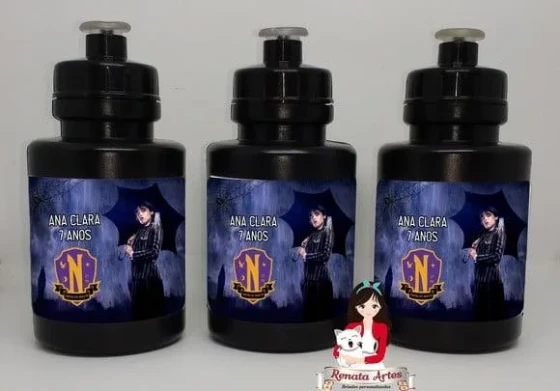 Squeeze Personalizado Wandinha