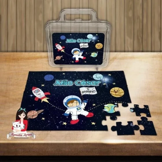 Quebra Cabeça Personalizado na Maleta Astronauta