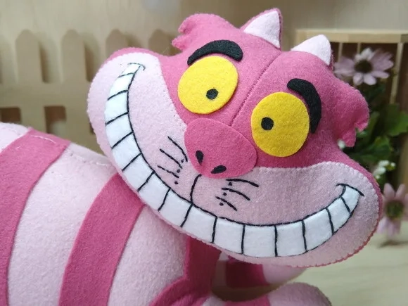 Gato da Alice no País das Maravilhas em Feltro