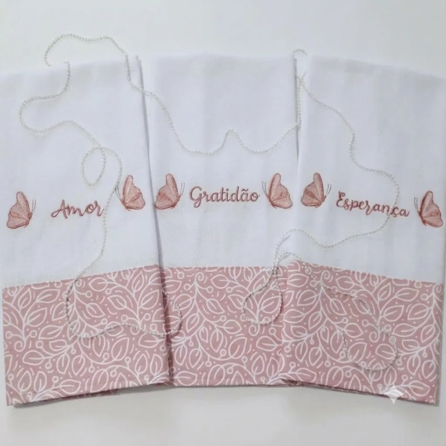 Kit com 3 Panos de Prato Bordados