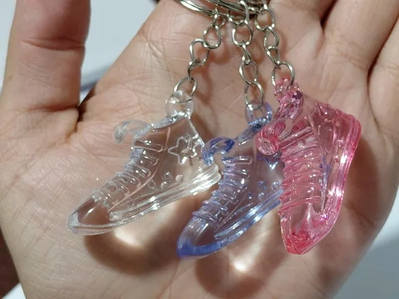 Chaveiro Ténis Acrílico 2,5cm/4cm Pacote com 10 Unidades