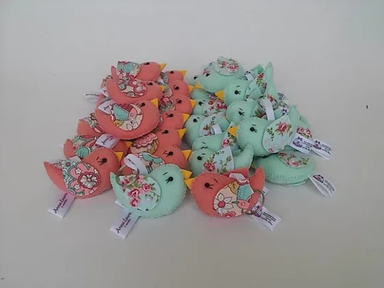 Combo Chaveiro Passarinho Floral 20 Peças.