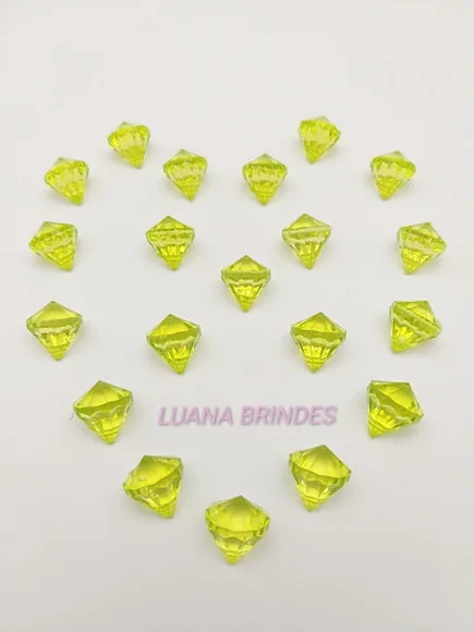 Diamante Verde de Acrílico com Furo 17mm Pct 20 Unidades