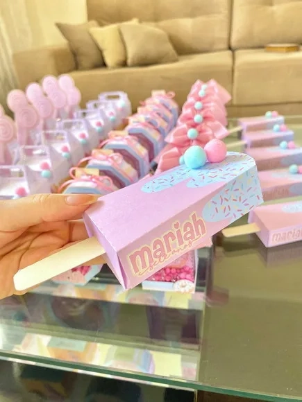 Kit 30 Lembrancinhas Confeitaria de Luxo