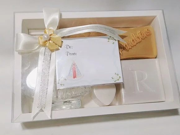 Presente de Aniversário Católico: Aromatizador Nossa Senhora