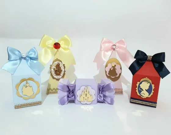 Kit Personalizados Princesas Luxo - 25 Itens