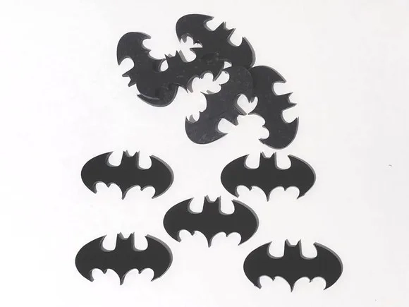 Aplique Batman Acrílico Preto 3,5cm Pacote com 8 Unidades