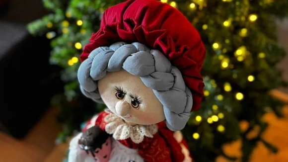 Mamãe Noel Decorativa