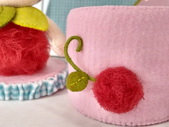 Lembrança Tema Cerejinha - Pote de Doces ou Porta Joias