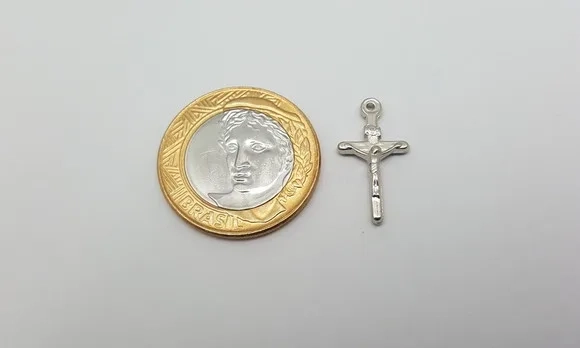 Pingente Crucifixo de ABS Prateado de 2,2cm Pacotes C/ 25 Un