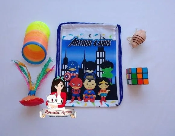 Mochila Brinquedos Retrô Tema Super Heróis Baby