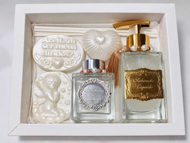 Kit Padrinhos de Batismo: Sabonete Líquido com Aromatizador
