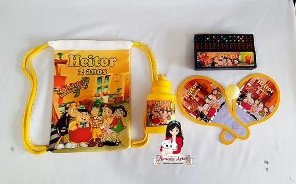 Mochila Ping Pong + Dominó + Squeeze Turma do Chaves