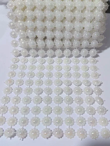 Manta de Meia Pérola Trabalhada Irisada de 10mm Medida 11cmx