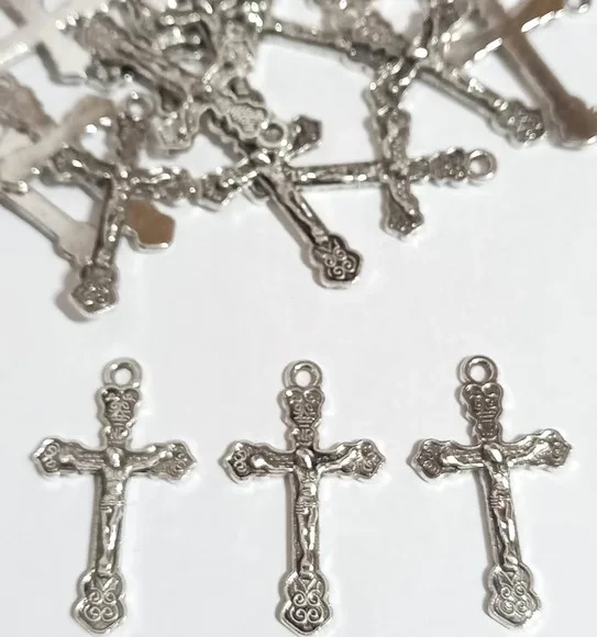 Pingente Crucifixo Prata - 12 Unidades