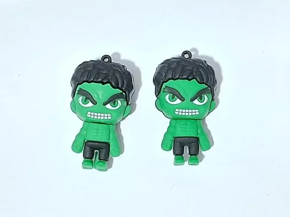 Pingente Hulk 3d Emborrachado Pacote com 2 Unidades