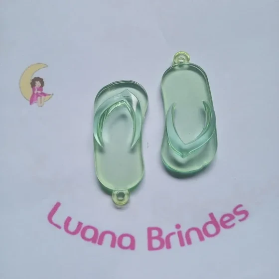 Chinelo Pingente Verde de Acrilico 5cm Pct 12 Unidades