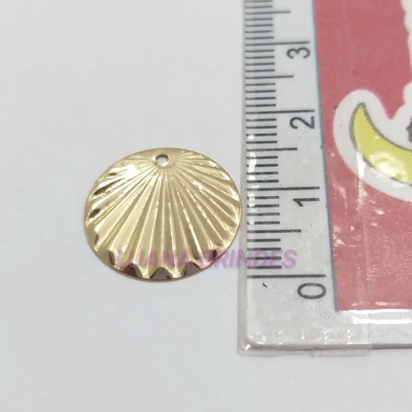 Pingente Concha Achatadinha de Metal Dourado - pct c/10 unid