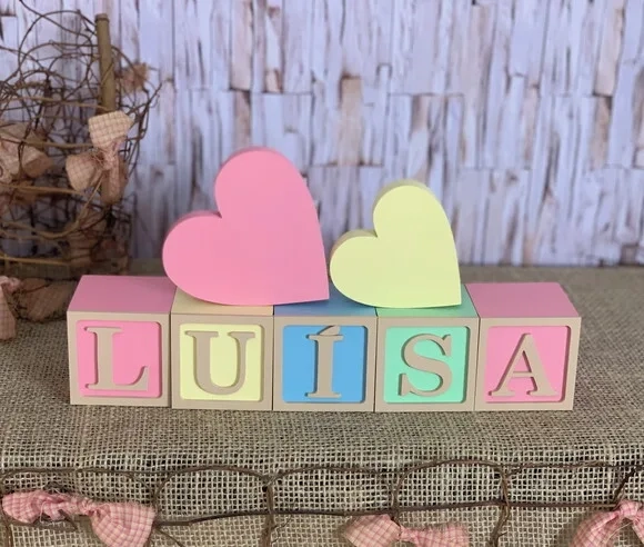Decoração Bebê Cubos 6x6c Ts + 3 Corações Tons Terrosos