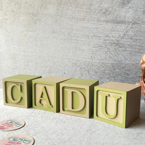 Nome com Moldura Cubos 6x6 Decoração Bebê e Criança