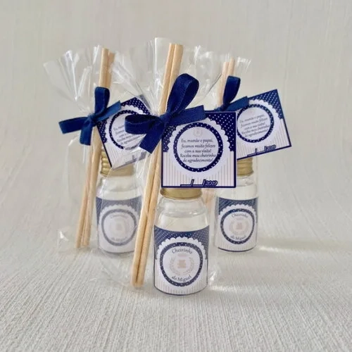 Lembrancinha Nascimento Aromatizador Ursinho Rei Bege e azul