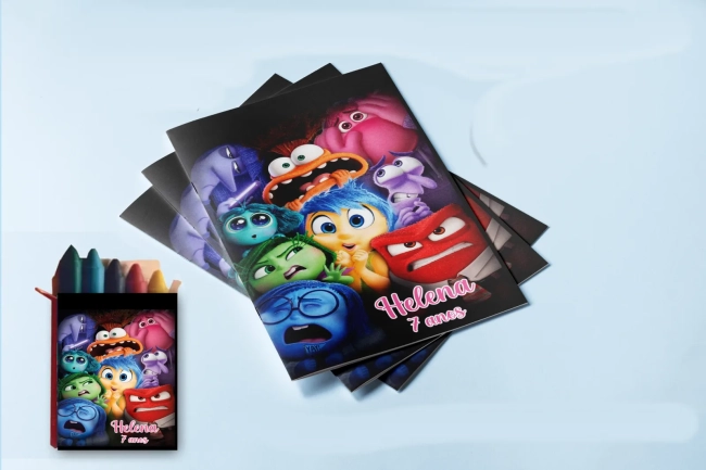 Revista para colorir com Giz de cera Personalizado Divertidamente