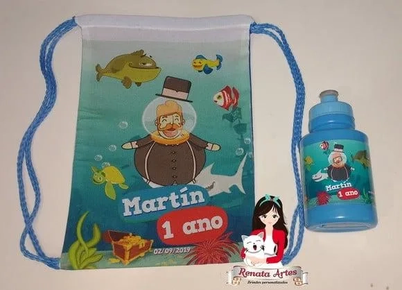 Mochila com Squeeze Personalizado Bita no Fundo do Mar