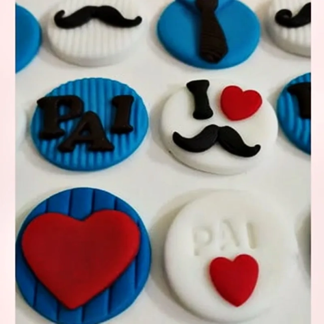 20 Apliques de Açúcar 3cm Dia dos Pais para decorar brigadeiros
