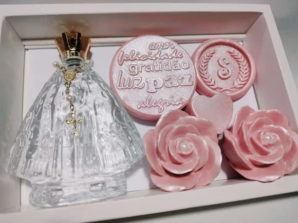 Kit Aromatizador Nossa Senhora: Presente de Aniversário
