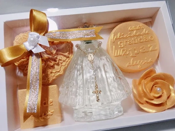 Presente Bodas de Ouro: Kit Aromatizador Nossa Senhora