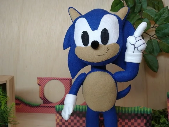 Sonic em feltro