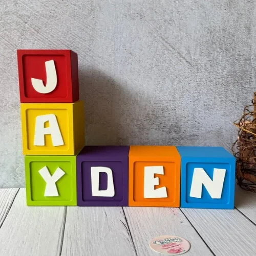 Pocoyo 8x8cm - Decoração de Festa Infantil