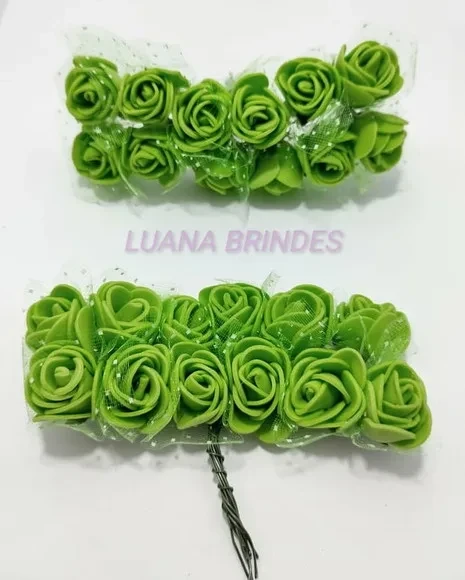 2Buquês de Flores em EVA Verde Claro - com 12 flores cada