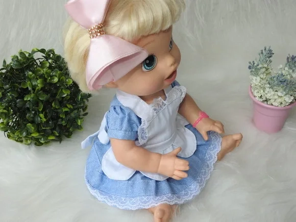 Vestido para Boneca = com Avental