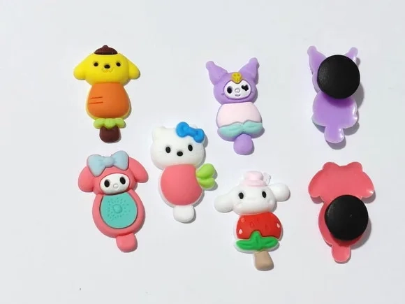 Pins Turma da Hello Kitty para Tênis ou Crocs - 10 Unidades