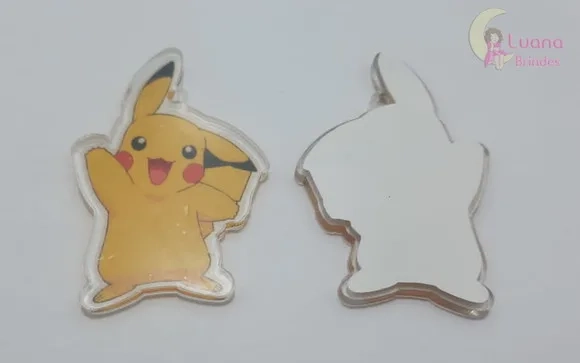 Pingente Pikachu de Acrílico Adesivado - Pct C/3 Unid