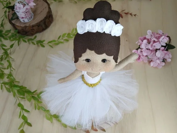 Kit Bailarina em Feltro * Chamar Chat