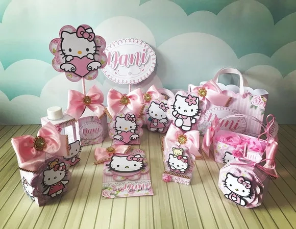 Kit 30 Lembrancinhas Hello Kitty