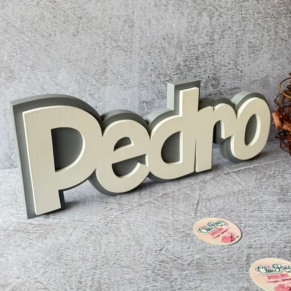 Nomes em Sobreposição Decoração de Bebê