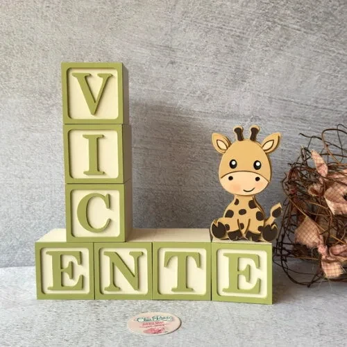 Kit Safari Cubos Personalizados 6x6cm+ Girafa Decoração Bebê