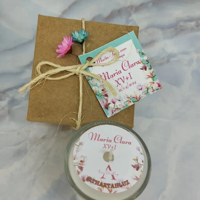 65 Vela Aromática no Copo Lembrancinha Personalizada Aniversário, Batizado,Casamento e etc. Fazemos Qualquer Tema