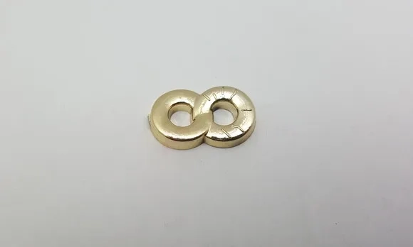 Aplique Símbolo do Infinito Dourado de 1,9cm - 20 unidades