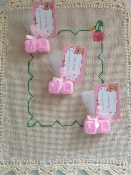 Lembrancinha Mini Sabonete - 2 Letras Iniciais