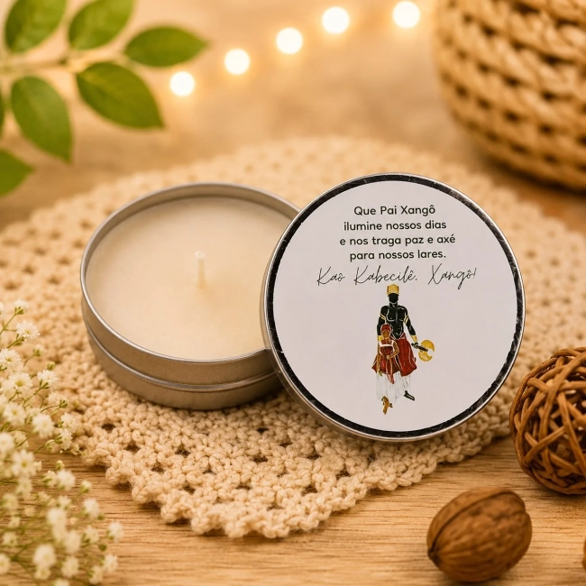42 unidades de Vela Aromática na latinha Personalizada, Oxum - Oxóssi - Orixás e Entidades, fazemos qualquer tema.