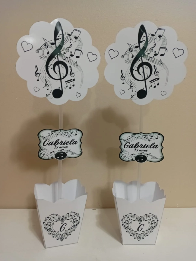 Centro de Mesa Personalizados Notas Musicais